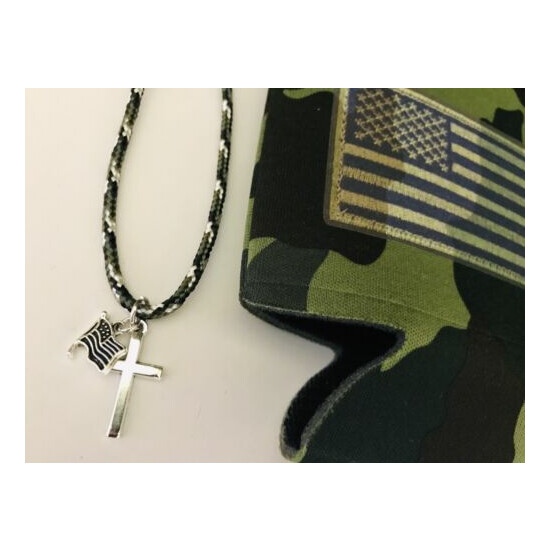 CROSS & AMERICAN FLAG CAMO PARACORD NECKLACE & FLAG CAN BOTTLE COOLER KOOZIE {1}
