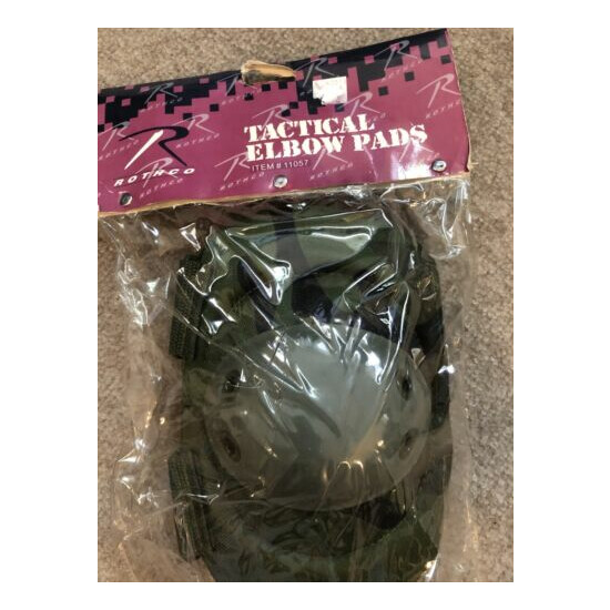 Rothco #11057 Woodland Camo Tactical Elbow Pads New In Package {2}