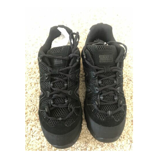 5.11 Tactical Trainer Low 2.0 Men Size 9, NEW {4}